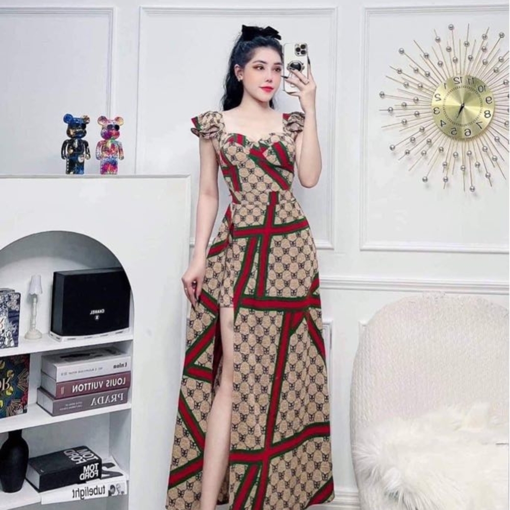 Elegant Beige and Green Women's Dress